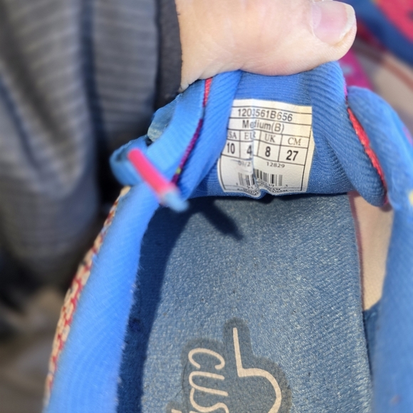 Brooks Ladies Sneakers - Picture 4 of 5